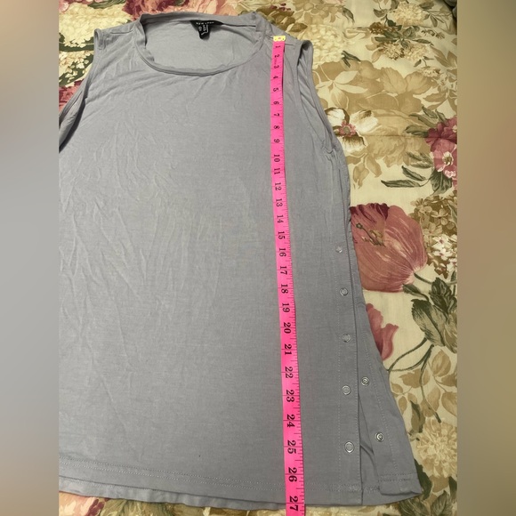 New Look size 12 tank top with snaps on sides - Picture 6 of 8